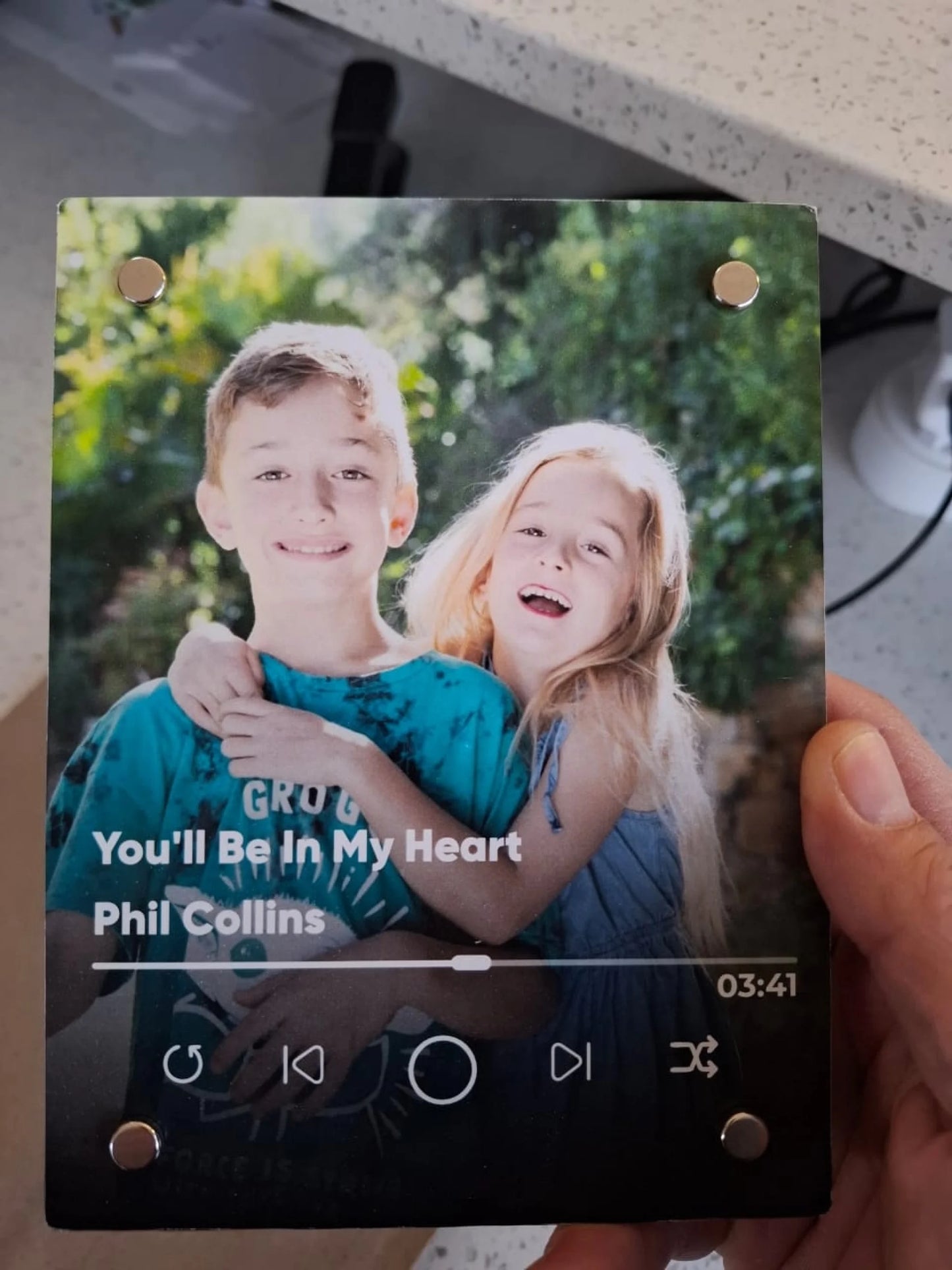 Musical Photo Display Stand (2)