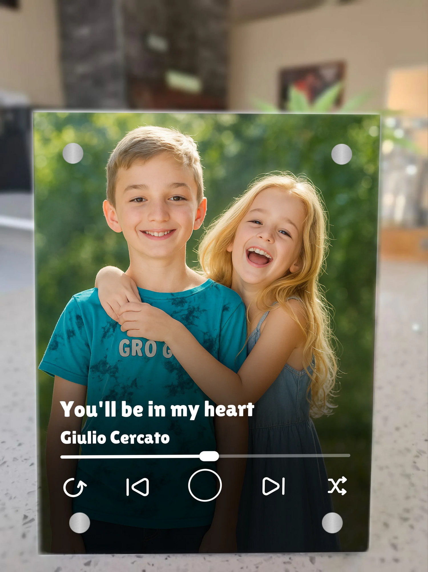 Mockup - Musical Photo Display Stand