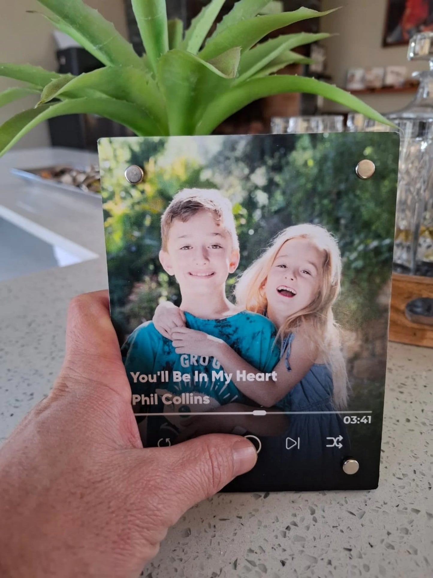 Musical Photo Display Stand - 4