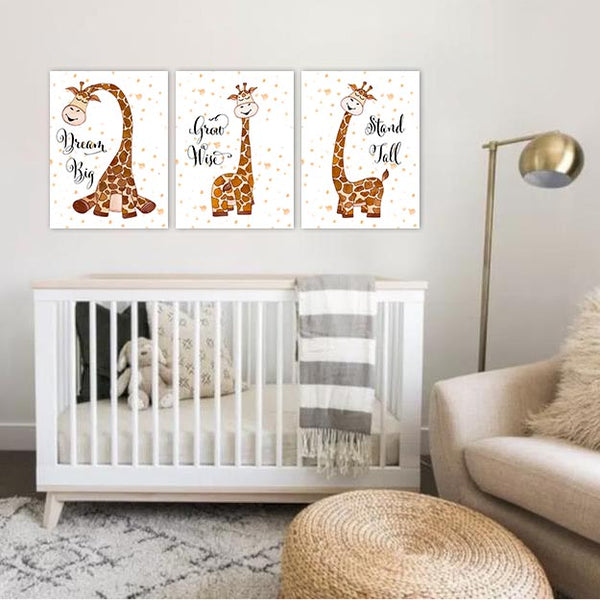 Unisex:  Set of 3 - Giraffe with closed eyes dream big