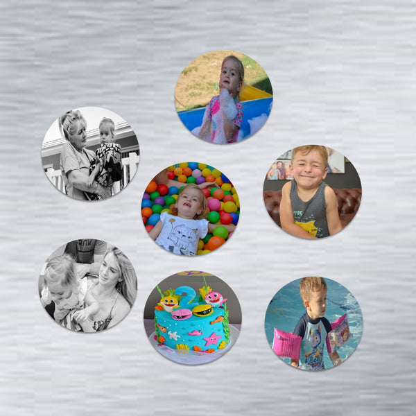 Round Photo Fridge Magnets - personalised (7 PER PACK)